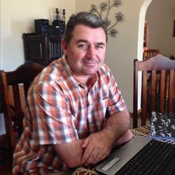 Mel Adendorff, estate agent